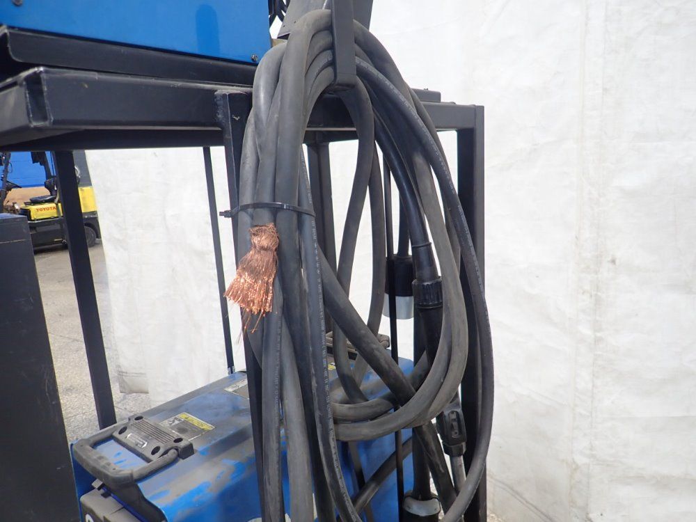 Miller 300a Invision 354 Mp Welder - Invision 354 Mp