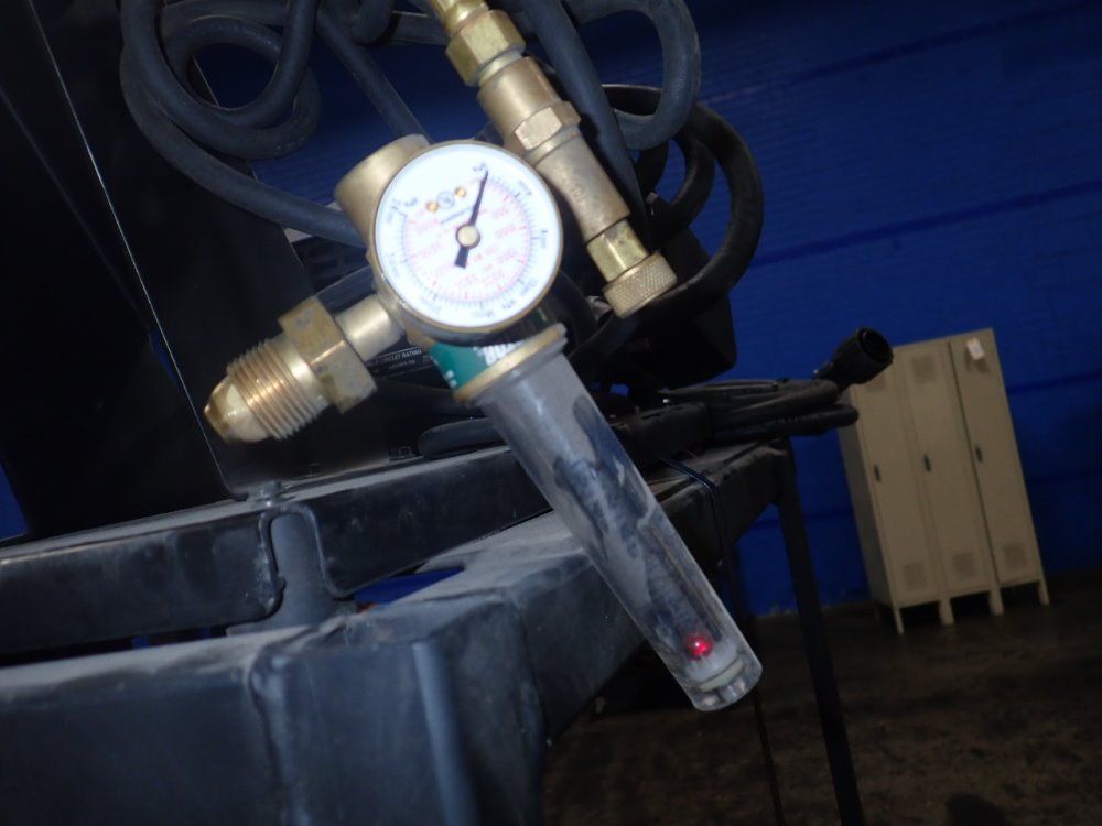 Miller 300a Invision 354 Mp Welder - Invision 354 Mp