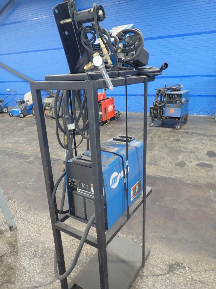 Miller 300a Invision 354 Mp Welder - Invision 354 Mp
