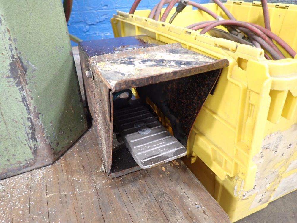 Scotchman Cut-off Saw