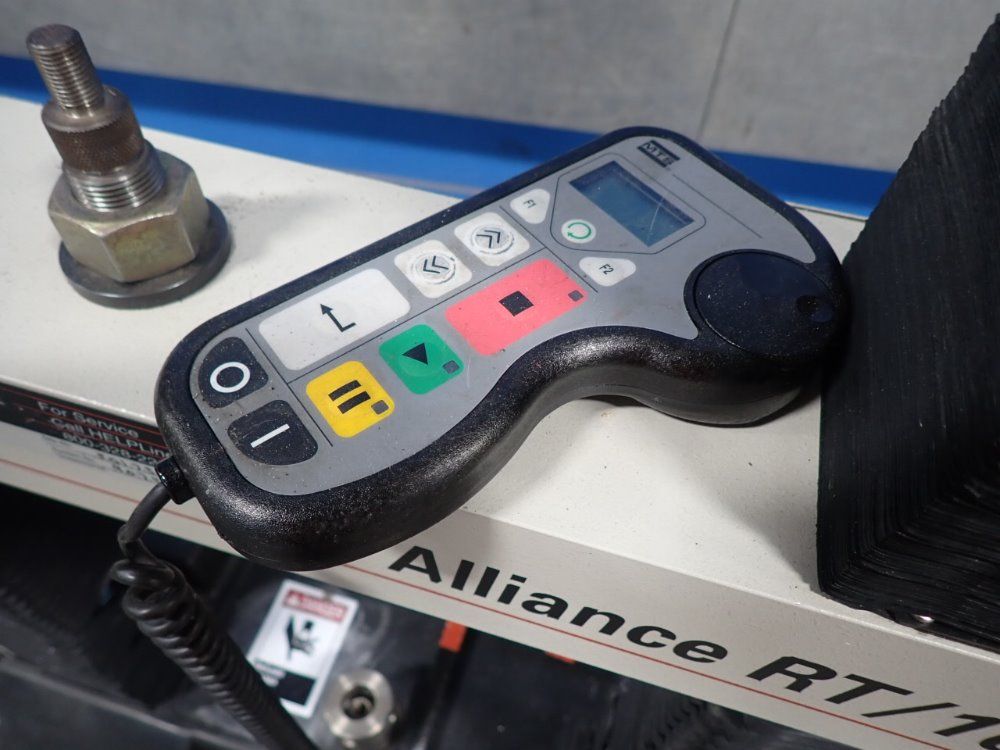 Mts 10 Kn Alliance Rt-10 Tensile Tester - Alliance Rt-10