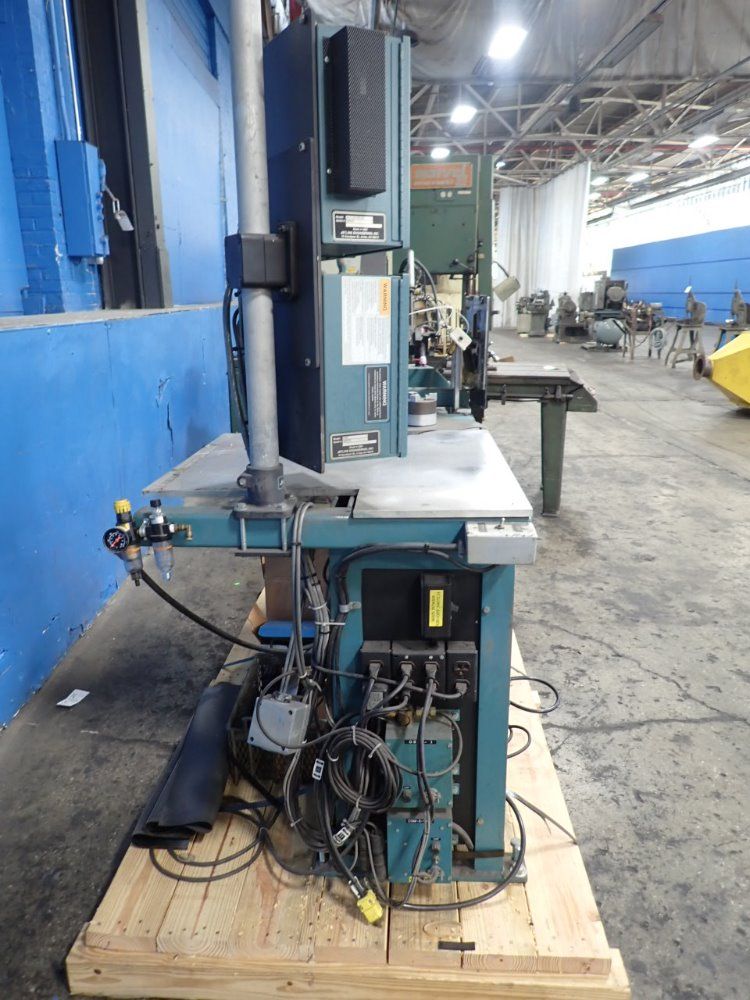 Jetline/miller Welding Station