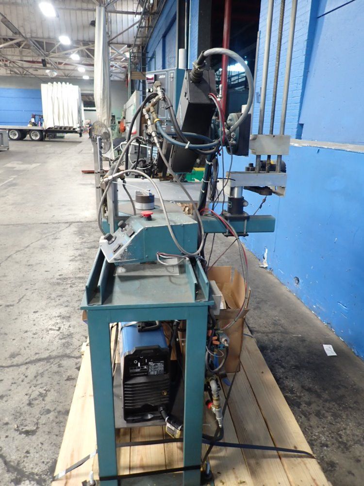 Jetline/miller Welding Station