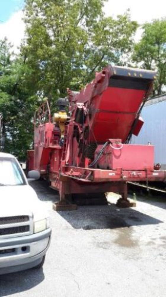 Rotochopper 475 Hp Mc266 Horizontal Grinder - Mc266