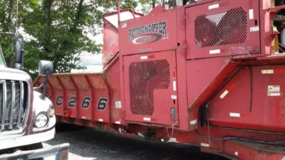 Rotochopper 475 Hp Mc266 Horizontal Grinder - Mc266