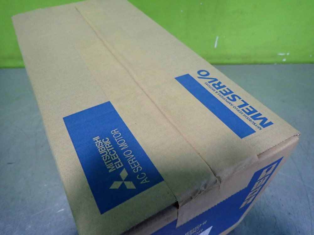 Mitsubishi , Hf-jp103b Servo Motor Factory Sealed - Hf-jp103b