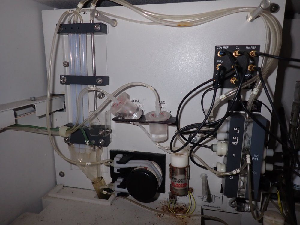 Beckman Coulter Chemical Analyzer