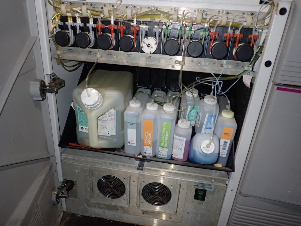 Beckman Coulter Chemical Analyzer