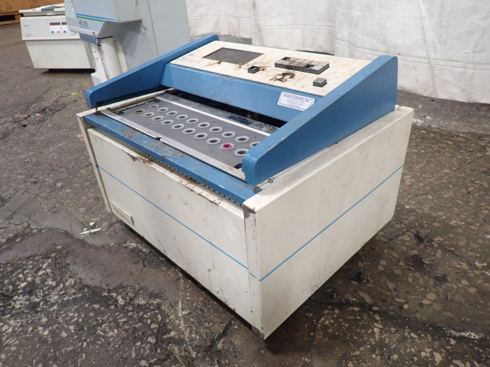 Iso-data Gamma Counter