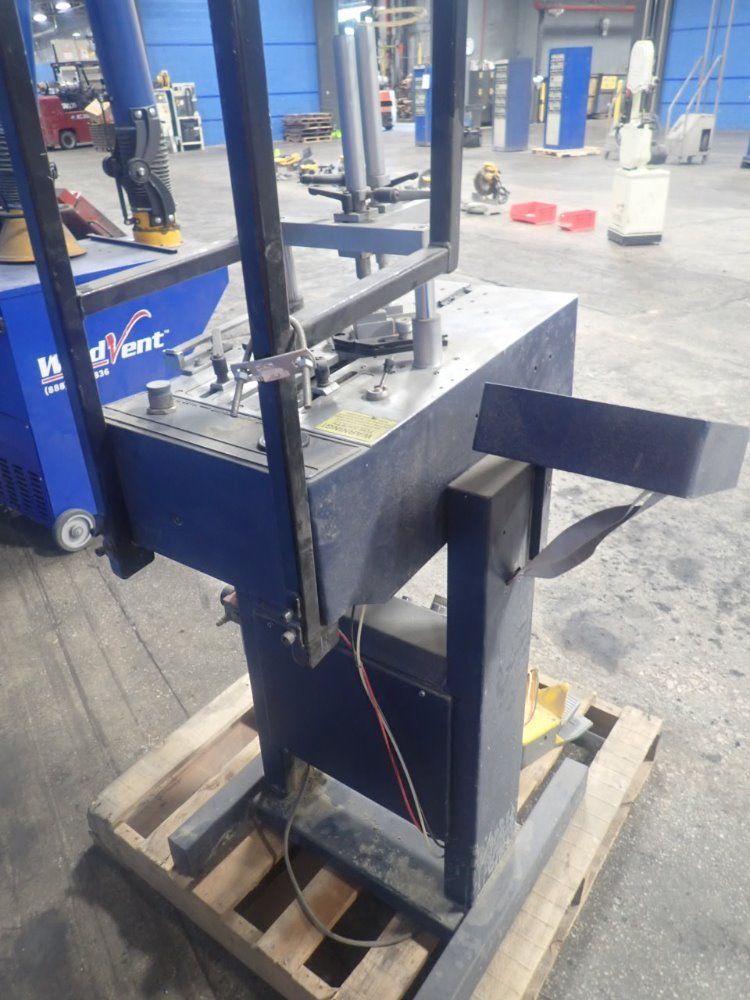 Alfamacchine Underpinner