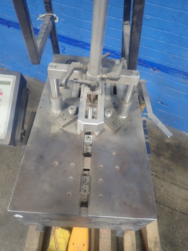 Alfamacchine Underpinner