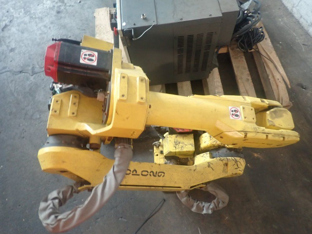 Fanuc M-10ia Robot - M-10ia