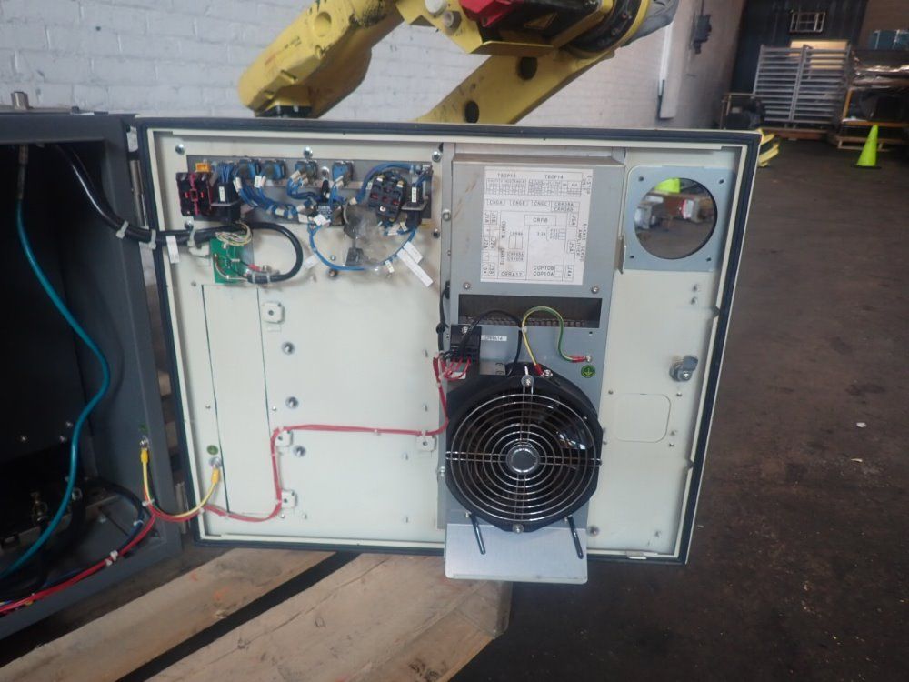 Fanuc M-10ia Robot - M-10ia