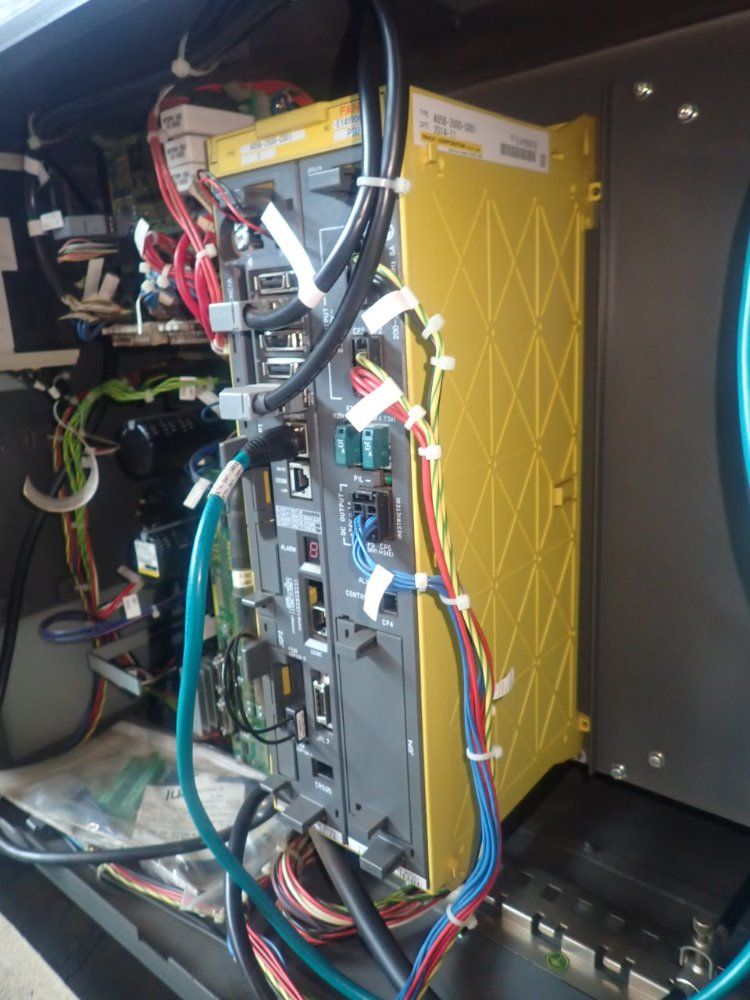 Fanuc M-10ia Robot - M-10ia