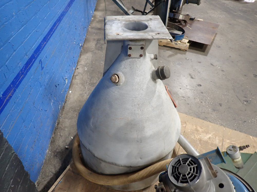 Novatec Vacuum Loader