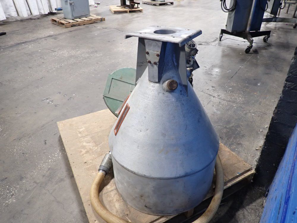 Novatec Vacuum Loader