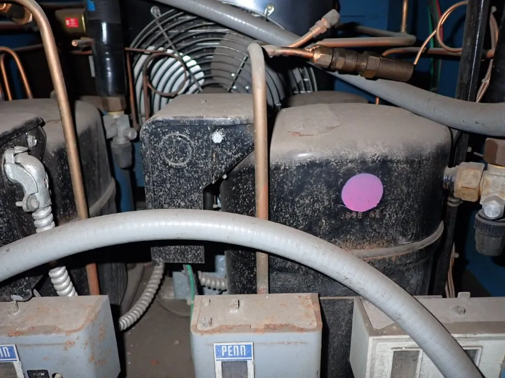 Thermotron Enviromental Chamber