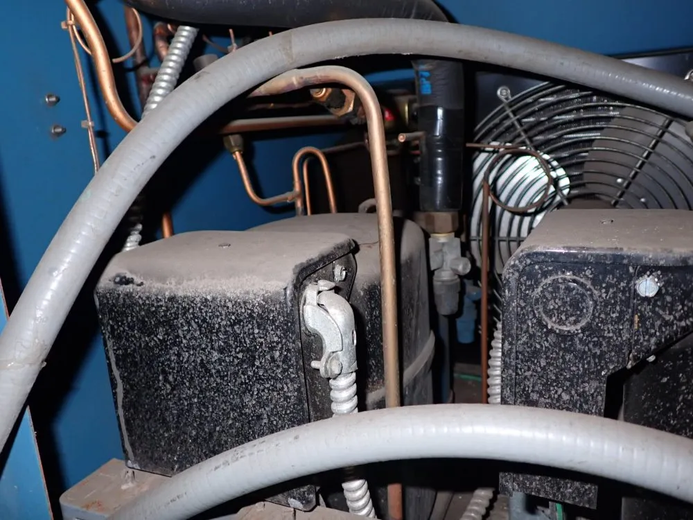 Thermotron Enviromental Chamber