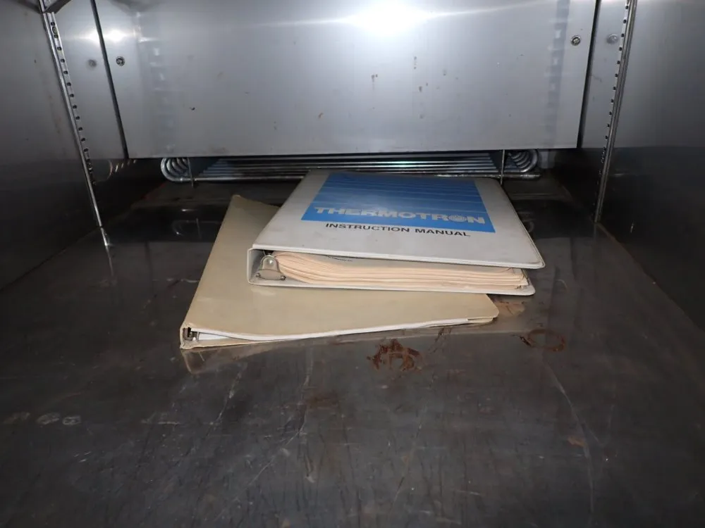 Thermotron Enviromental Chamber