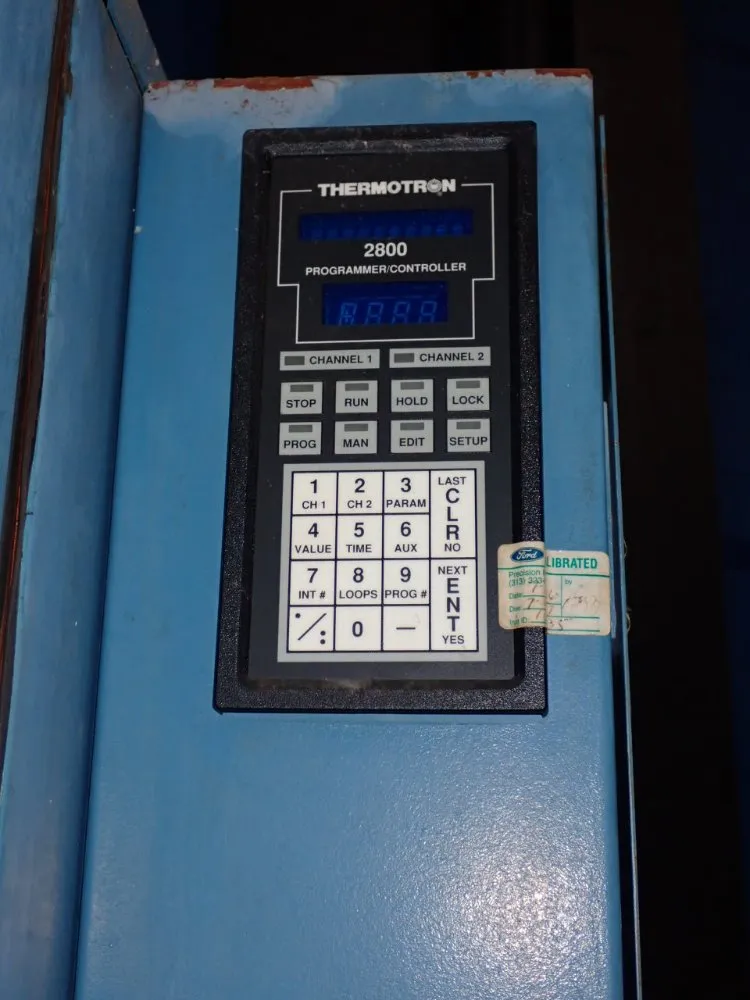 Thermotron Enviromental Chamber