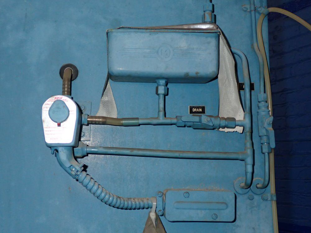 Thermotron Enviromental Chamber