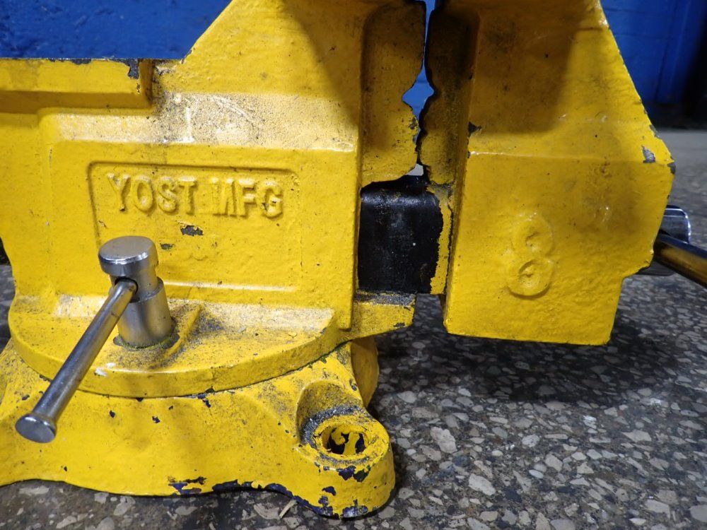 Yost 8" Vise