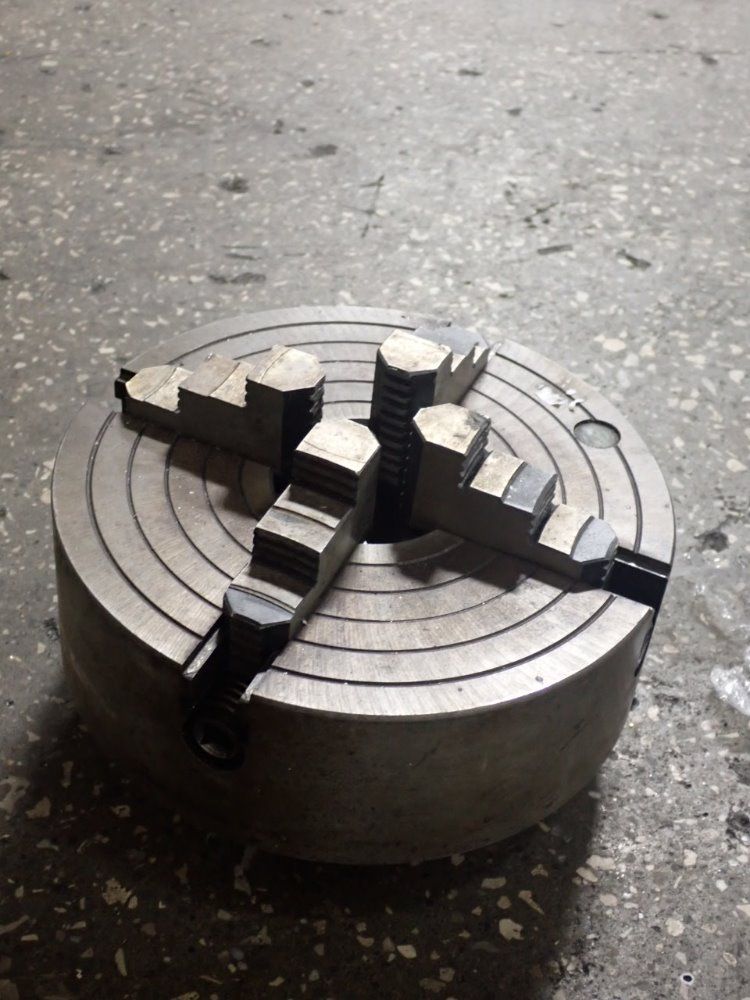 Seagill 10'' 4-jaw Chuck