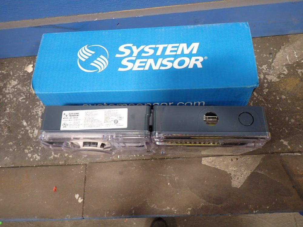 System Sensor Innovair Smoke Detector