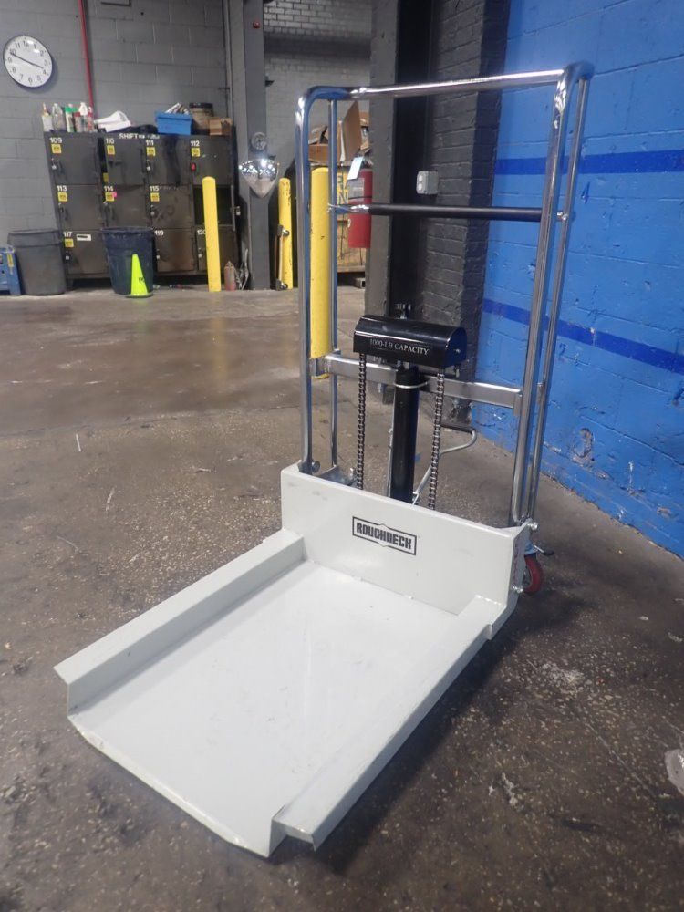 Roughneck Low Profile Lift Cart