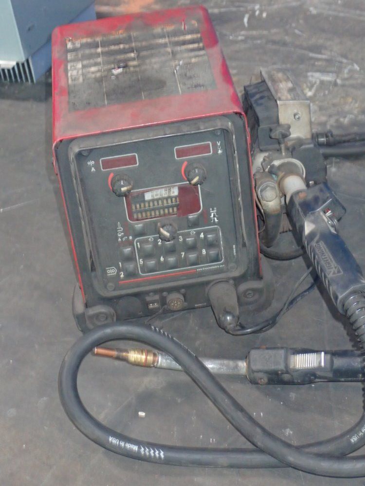 Lincoln Electric Power Feed 84 Wire Feeder - Power Feed 84