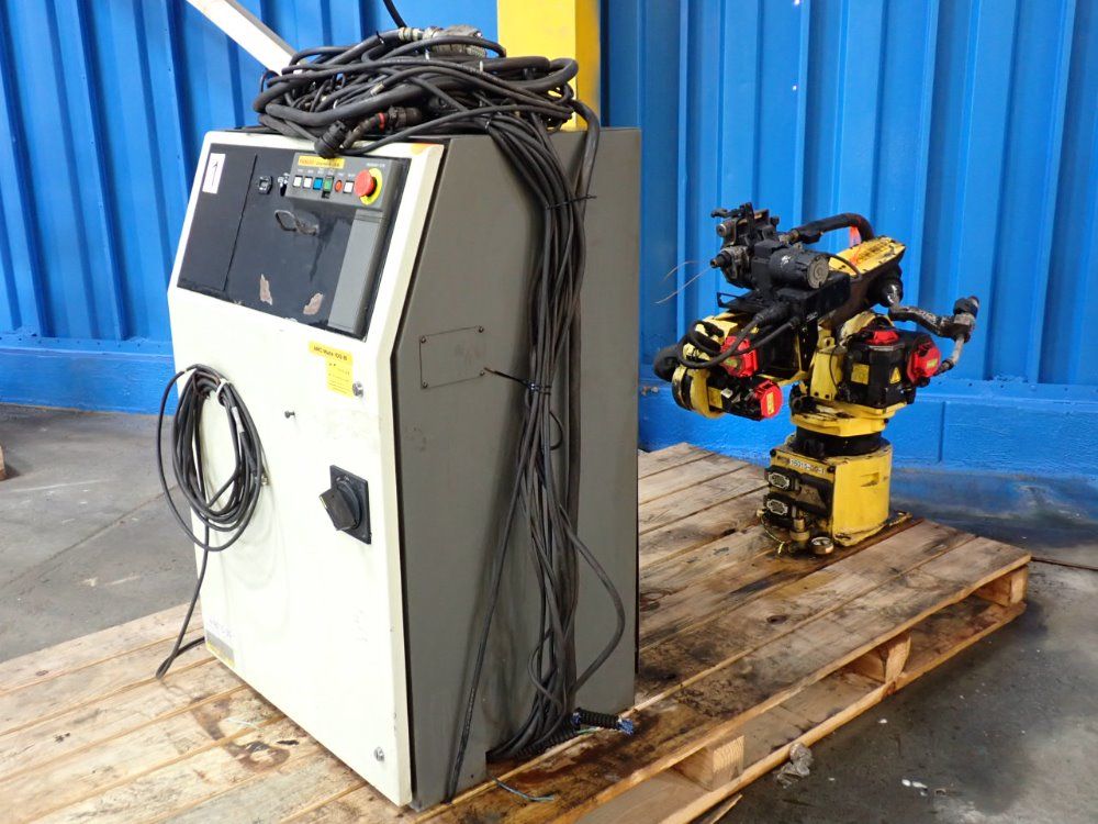 Fanuc Fanuc Arc Mate 100ib Robot