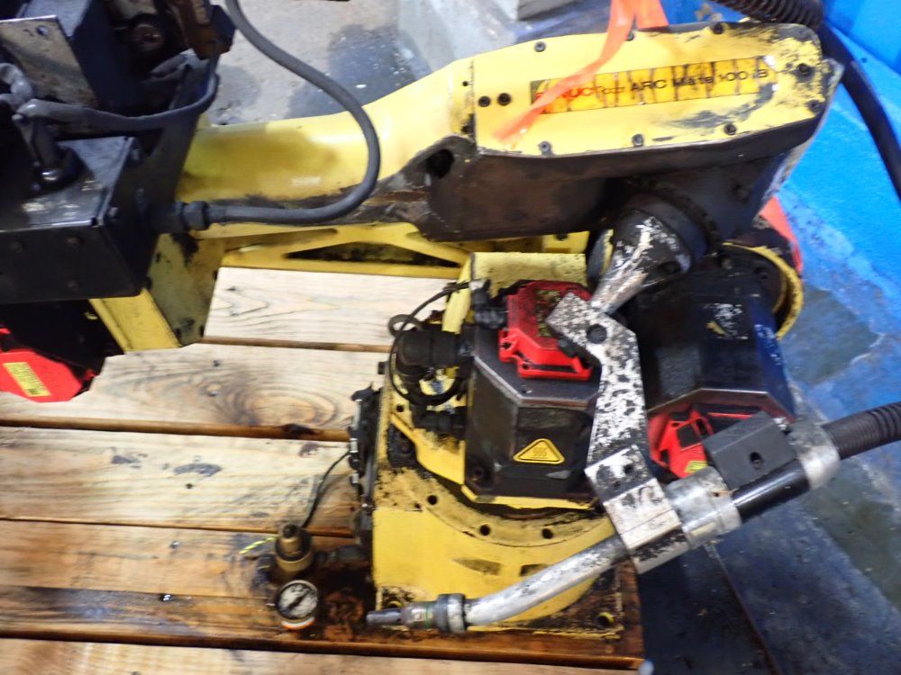 Fanuc Fanuc Arc Mate 100ib Robot