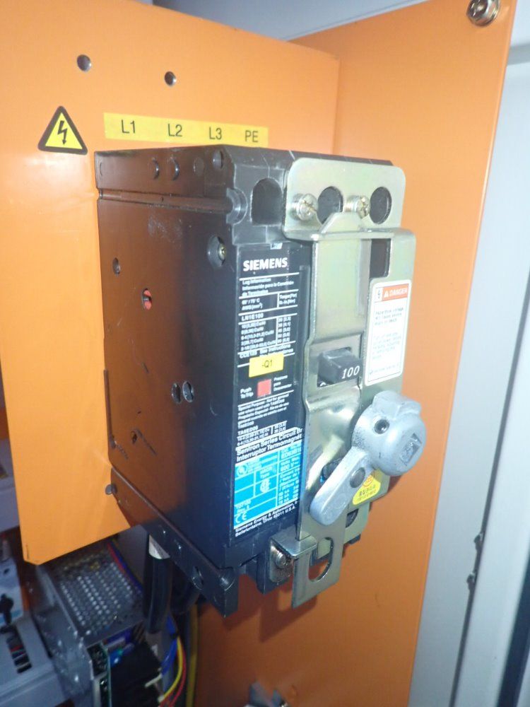 Doosan Puma 240 Lc Cnc Lathe - Puma 240 Lc