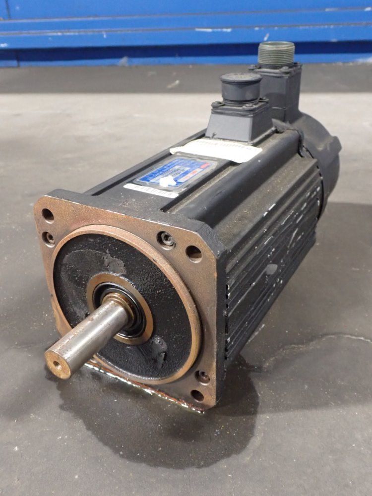 Toyoda/sanyo Denki Servo Motor