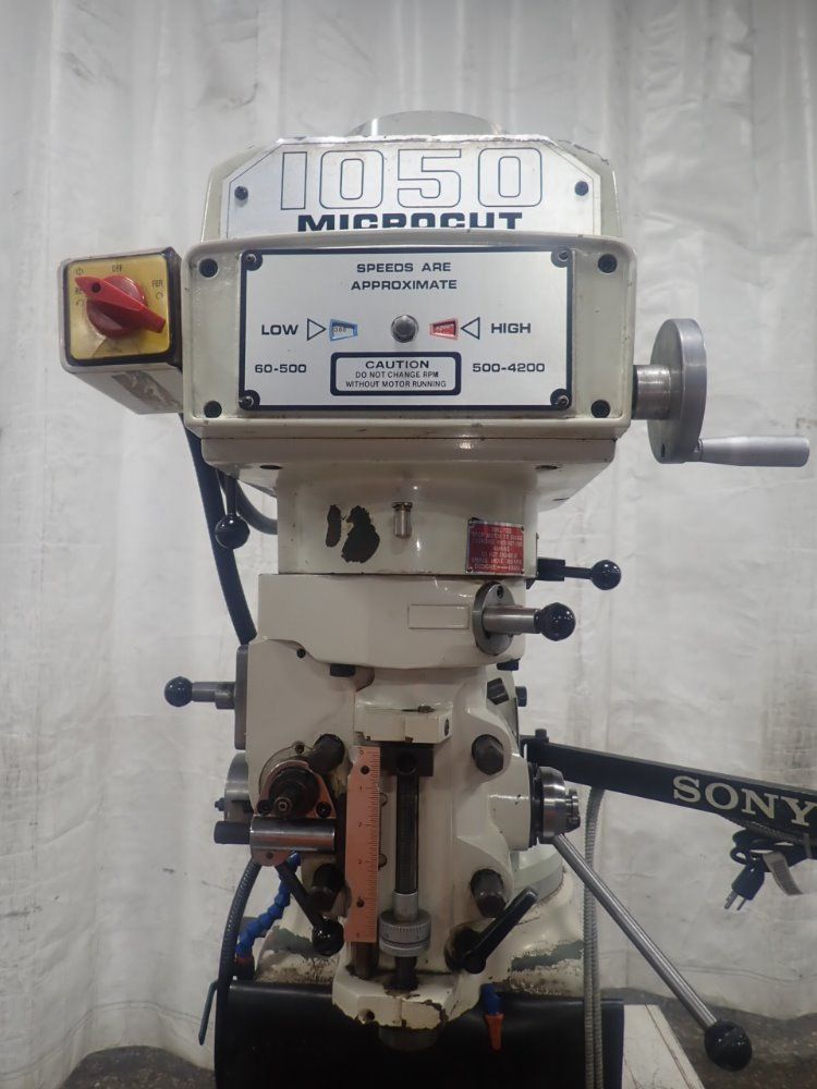 Willis 50" X 10" 1050 Microcut Vertical Mill - 1050 Microcut