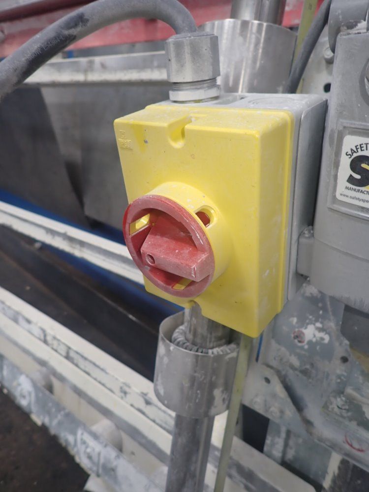 Safety Speed Panel Saw