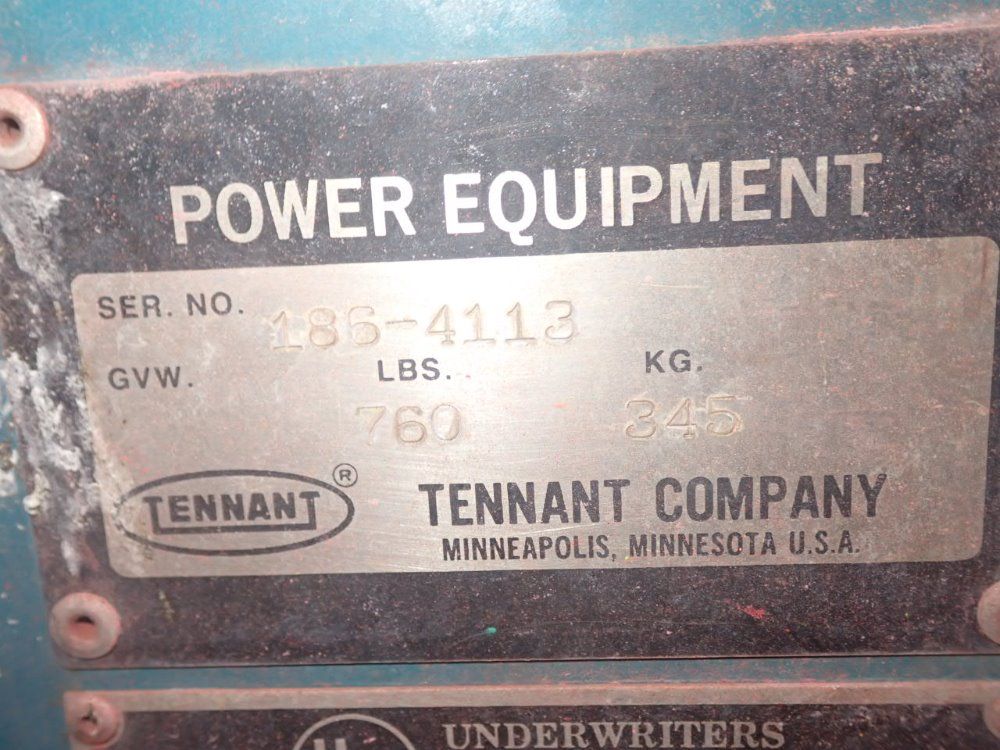 Tennant Floor Scrubber