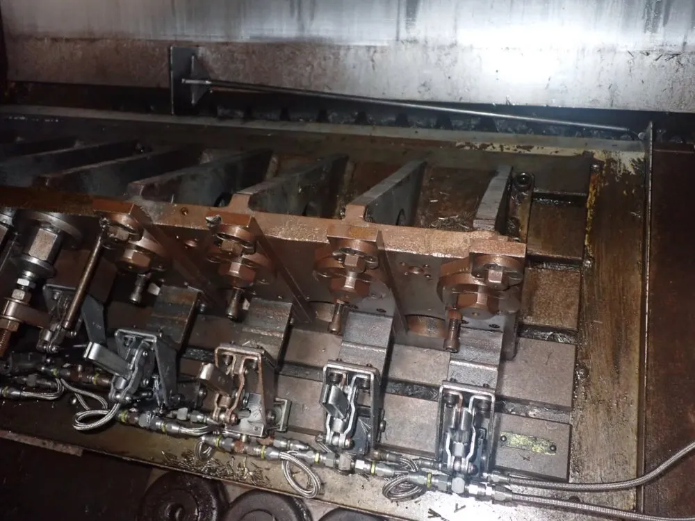 Mori Seiki 43" X 18" Mv-40 Cnc Vmc - Mv-40