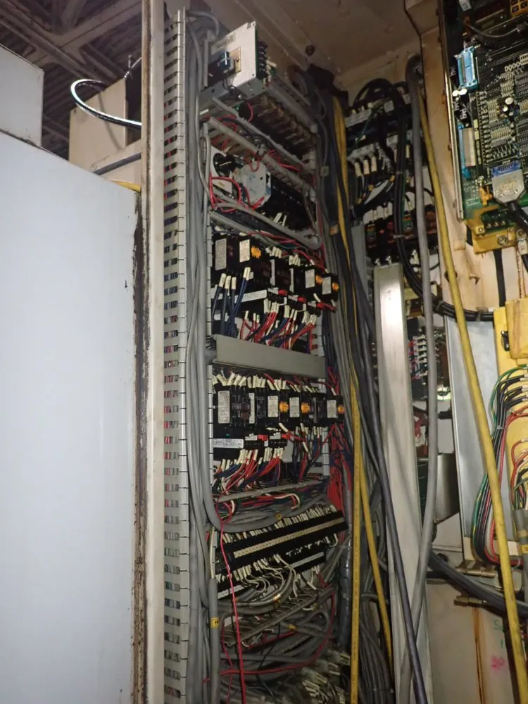 Mori Seiki 43" X 18" Mv-40 Cnc Vmc - Mv-40