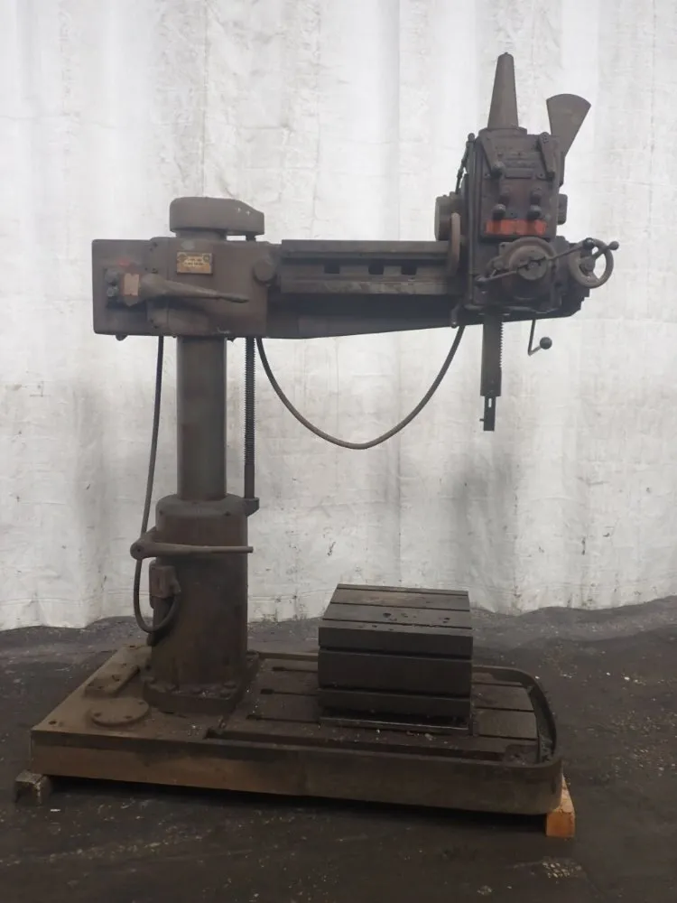 Cincinnati 3' Arm X 7" Column Radial Drill