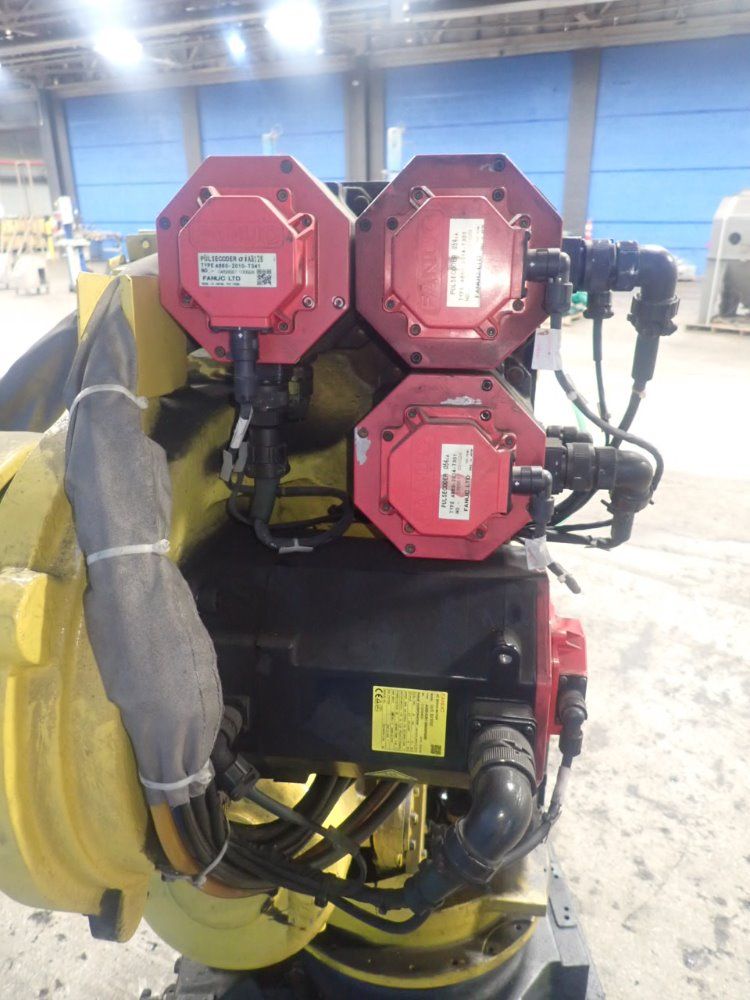 Fanuc R-2000ia 125l Robot - R-2000ia 125l