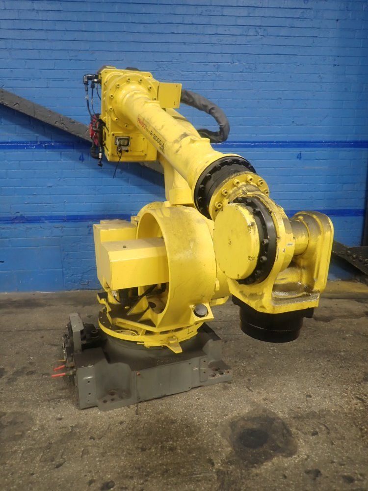 Fanuc R2000ia 125l Robot  R2000ia 125l