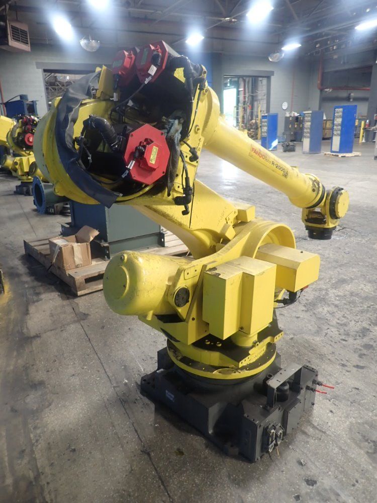 Fanuc R2000ia 125l Robot  R2000ia 125l