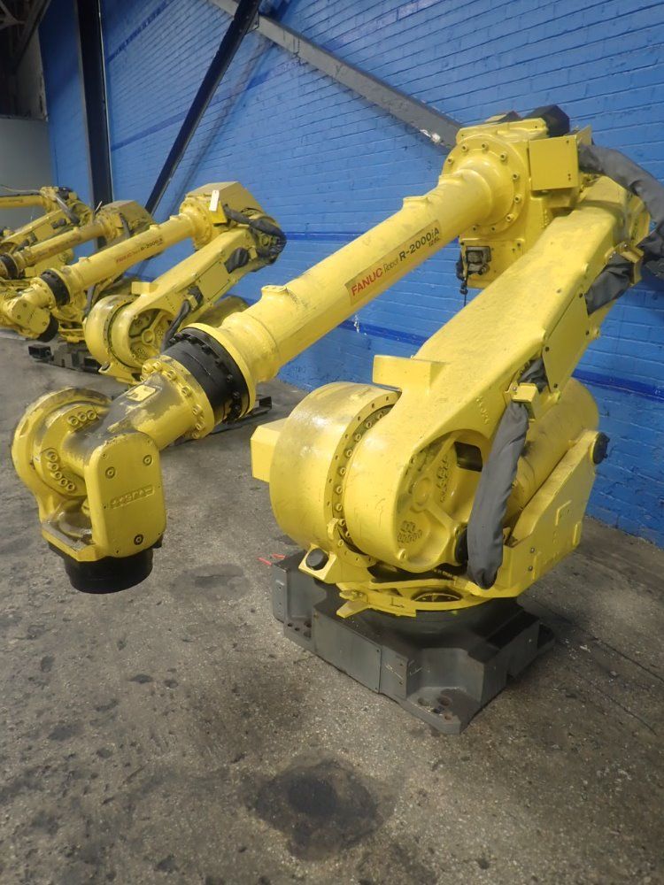 Fanuc R2000ia 125l Robot  R2000ia 125l