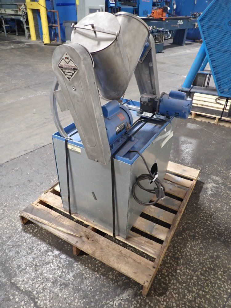 Patterson-kelley 230 #'s/cubic Feet/2 Cubic Feet S/s V - Blender