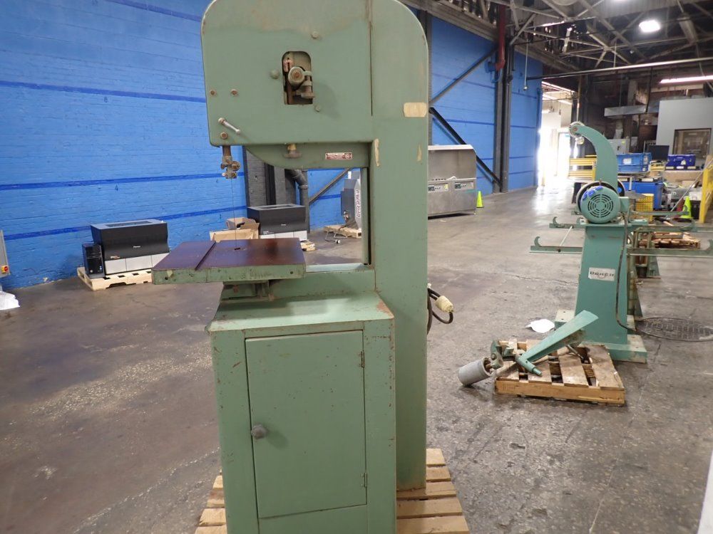 Delta Rockwell Vertical Band Saw