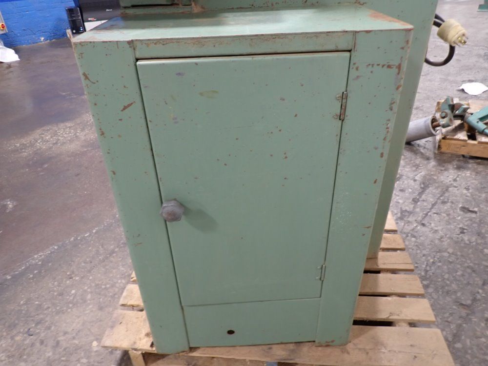 Delta Rockwell Vertical Band Saw