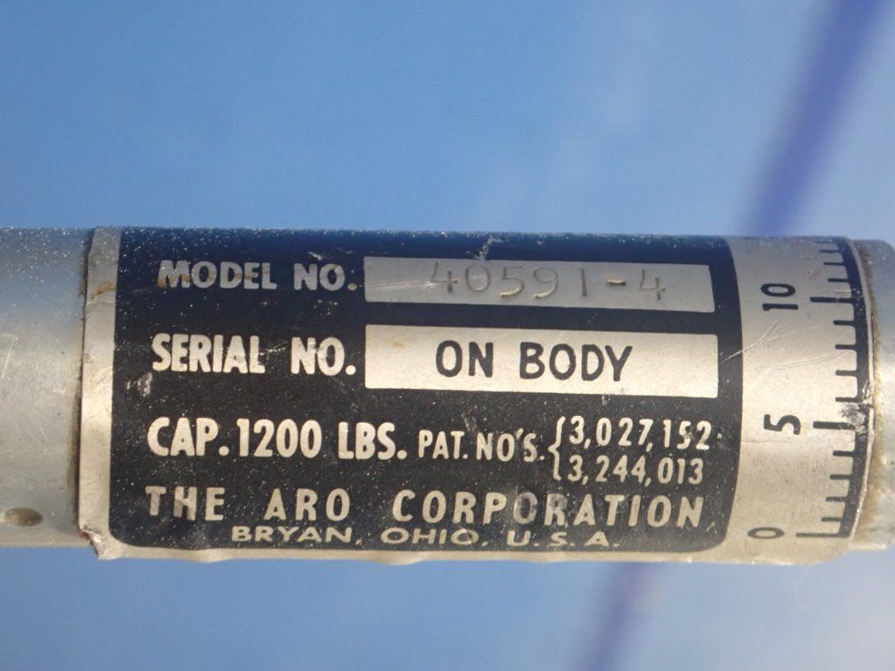 Desoutter Nutrunner W/ Stand