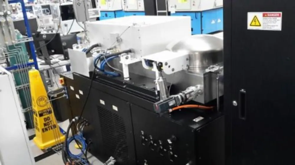 Semicore Sc923 Sputtering System - Sc923