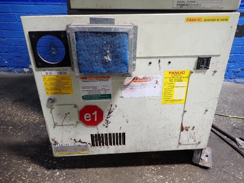 Fanuc R-30ib Robot Controller - R-30ib